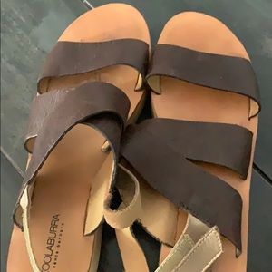 Leather sandals